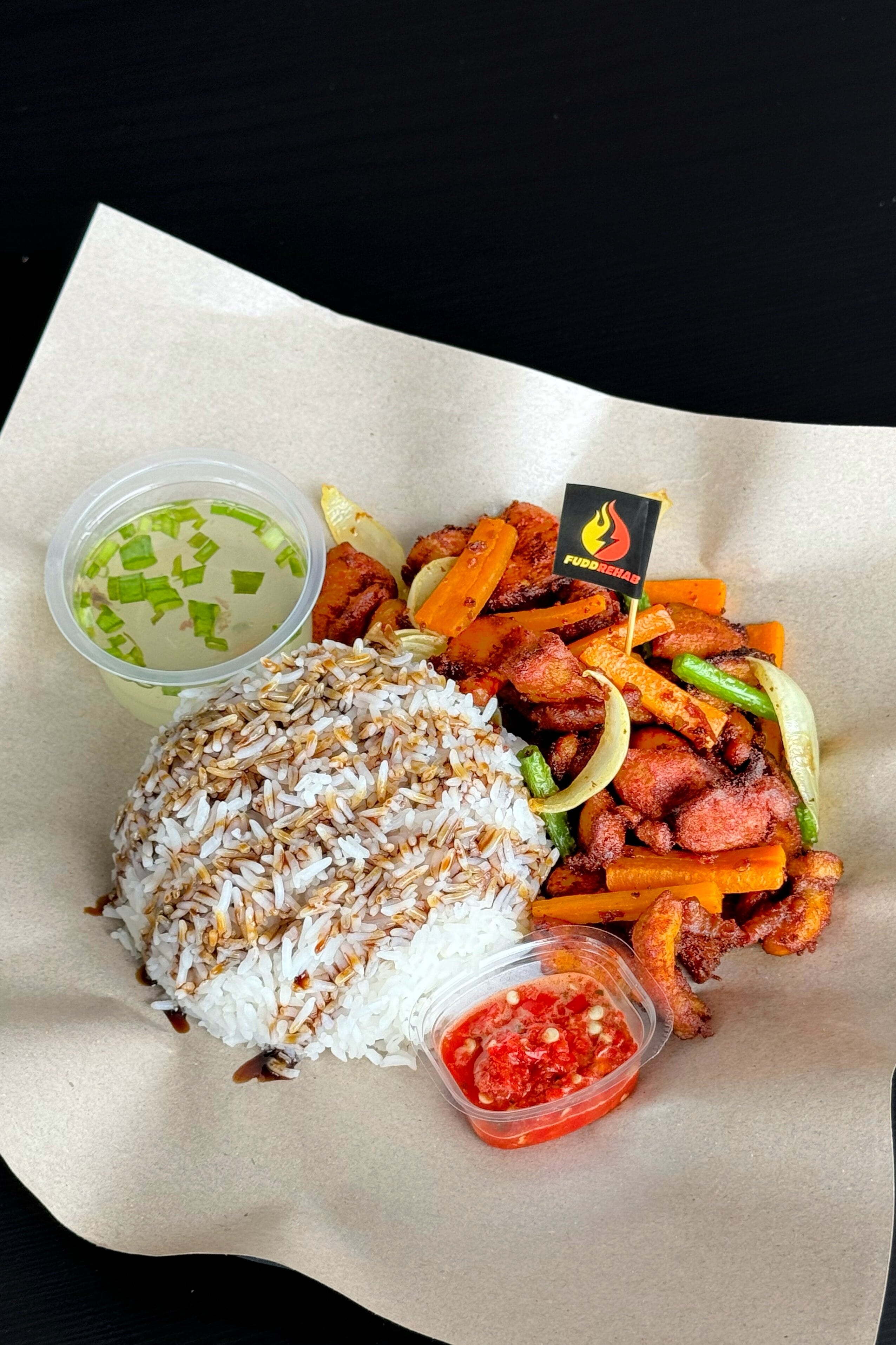 ALA CARTE - NASI AYAM GORENG KUNYIT KETAGIH