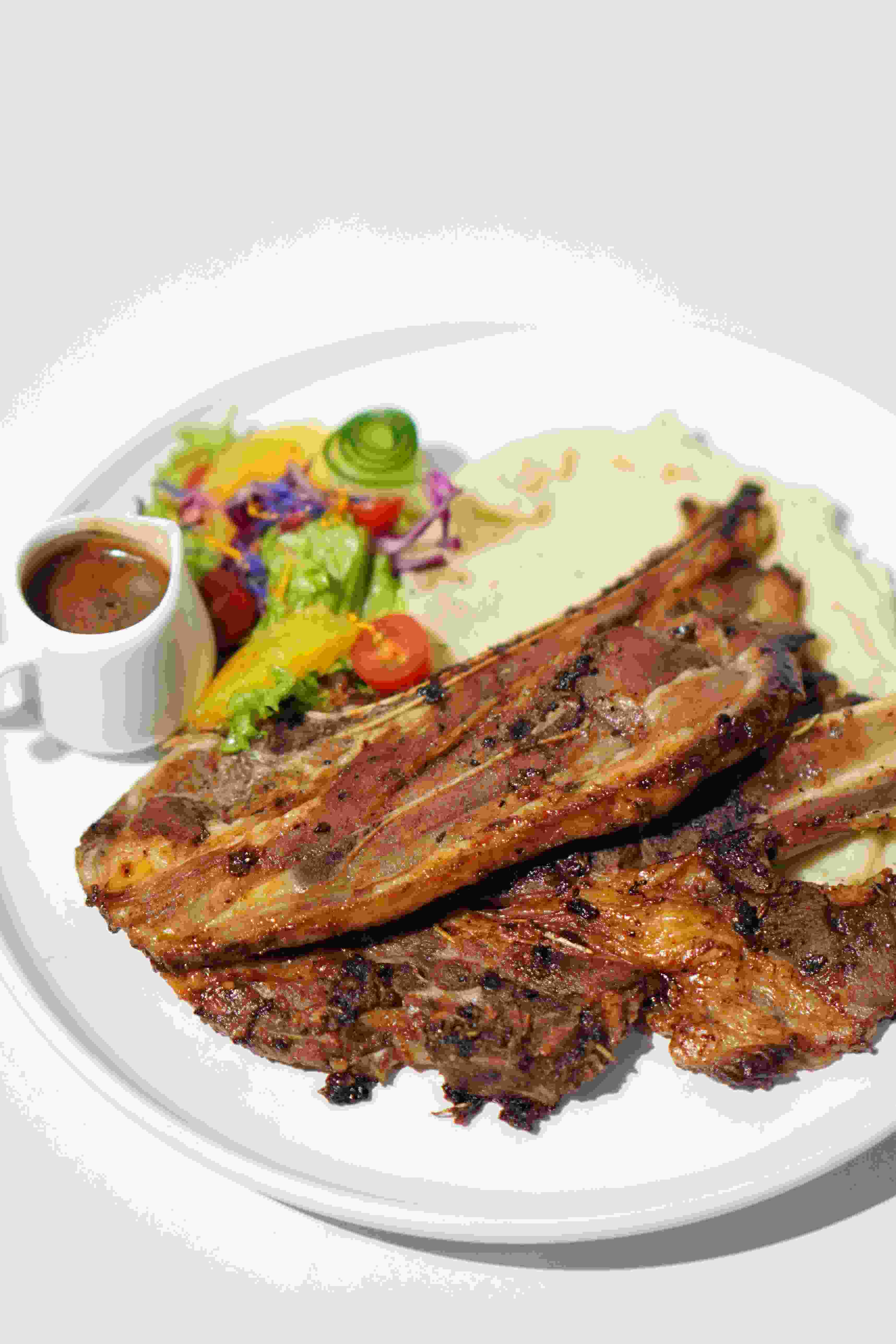 GRILLED LAMB CHOP WITH BLACKPAPER SAUCE